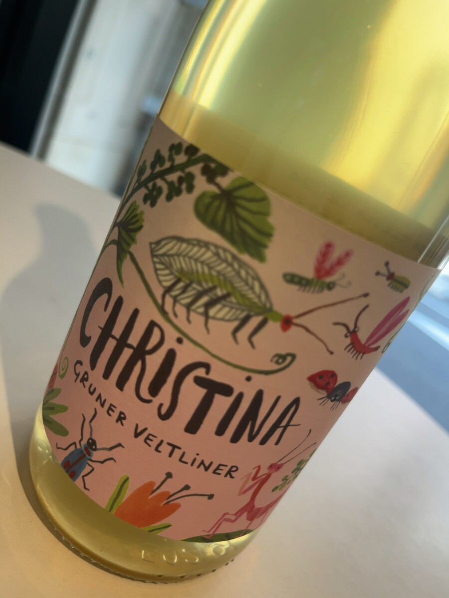 再入荷クリスティーナワインズ　白うす濁りグリューナー・ヴェルトリーナー