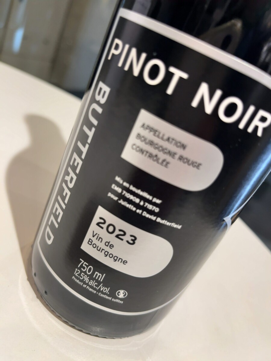 週末ワインにおすすめ　バターフィールドブルゴーニュピノ・ノワール